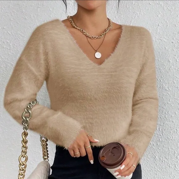 NWOT Cozy Espresso Color Fuzzy Sweater, size Small - Picture 1 of 4